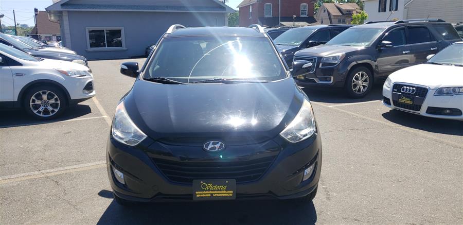 2013 Hyundai Tucson AWD 4dr Auto GLS, available for sale in Little Ferry, New Jersey | Victoria Preowned Autos Inc. Little Ferry, New Jersey