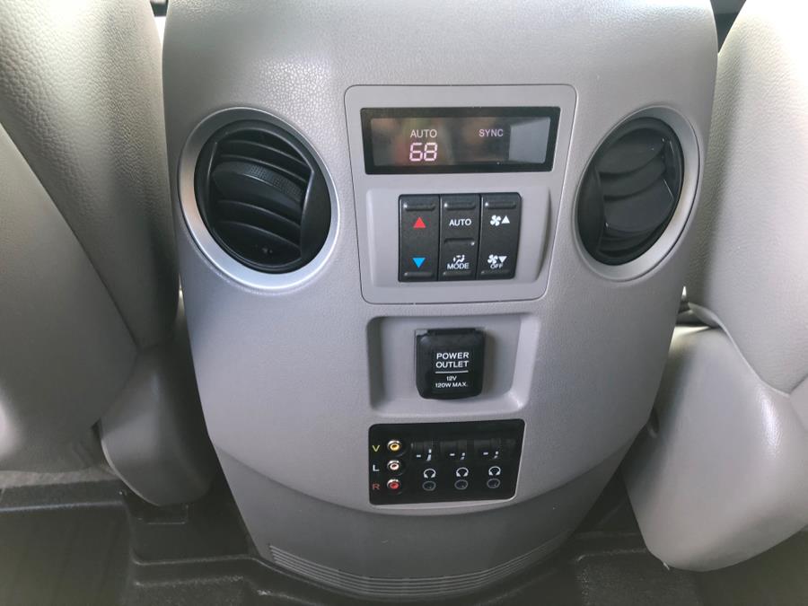 2013 Honda Pilot 4WD 4dr Touring w/RES & Navi, available for sale in Lyndhurst, New Jersey | Cars With Deals. Lyndhurst, New Jersey 2013 Honda Pilot 4WD 4dr Touring w/RES & Navi, available for sale in Lyndhurst, New Jersey | Cars With Deals. Lyndhurst, New Jersey