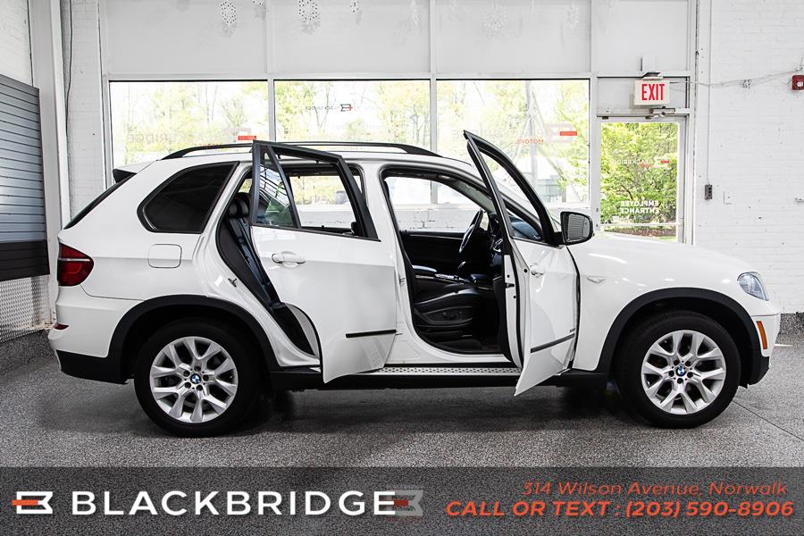 2012 BMW X5 AWD 4dr 35i Premium, available for sale in Norwalk, Connecticut | Black Bridge Motors, LLC. Norwalk, Connecticut 2012 BMW X5 AWD 4dr 35i Premium, available for sale in Norwalk, Connecticut | Black Bridge Motors, LLC. Norwalk, Connecticut