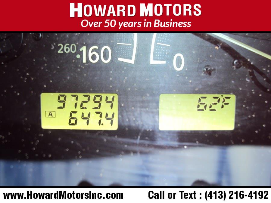 Used Infiniti I35 4dr Sdn Luxury 2004 | Howard Motors. Springfield, Massachusetts Used Infiniti I35 4dr Sdn Luxury 2004 | Howard Motors. Springfield, Massachusetts