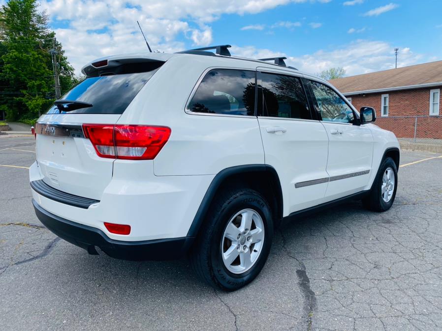 Used Jeep Grand Cherokee 4WD 4dr Laredo 2011 | Supreme Automotive. New Britain, Connecticut Used Jeep Grand Cherokee 4WD 4dr Laredo 2011 | Supreme Automotive. New Britain, Connecticut