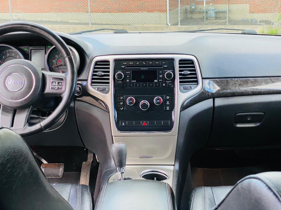 Used Jeep Grand Cherokee 4WD 4dr Laredo 2011 | Supreme Automotive. New Britain, Connecticut Used Jeep Grand Cherokee 4WD 4dr Laredo 2011 | Supreme Automotive. New Britain, Connecticut