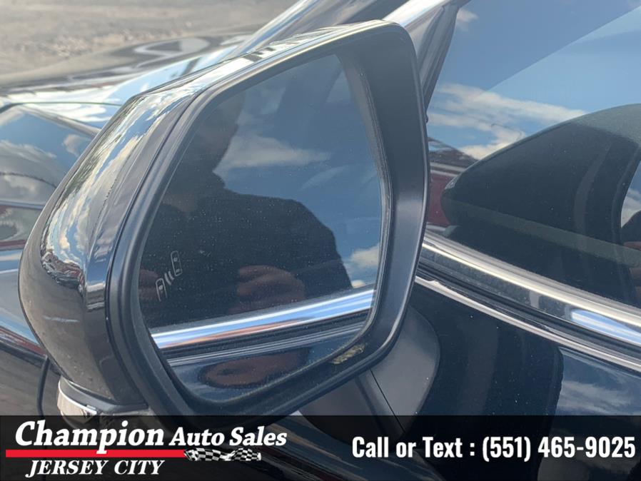 Used Toyota Camry SE Auto (Natl) 2018 | Champion Auto Sales of JC. Jersey City, New Jersey Used Toyota Camry SE Auto (Natl) 2018 | Champion Auto Sales of JC. Jersey City, New Jersey