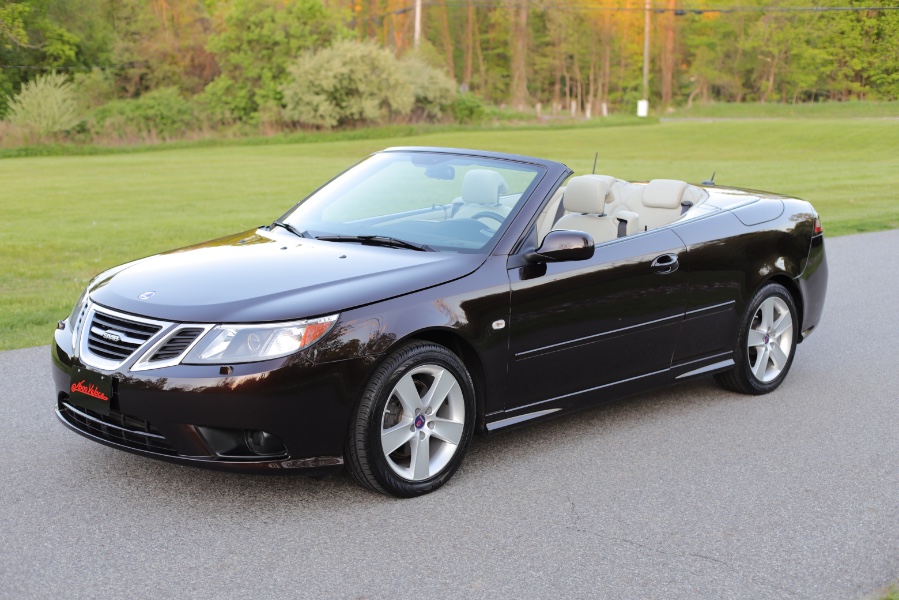 2011 Saab 9-3 2dr Conv Manual FWD, available for sale in North Salem, New York | Meccanic Shop North Inc. North Salem, New York
