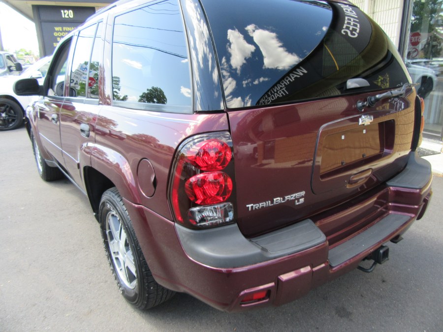 2006 Chevrolet TrailBlazer 4dr 4WD LS, available for sale in Little Ferry, New Jersey | Royalty Auto Sales. Little Ferry, New Jersey 2006 Chevrolet TrailBlazer 4dr 4WD LS, available for sale in Little Ferry, New Jersey | Royalty Auto Sales. Little Ferry, New Jersey