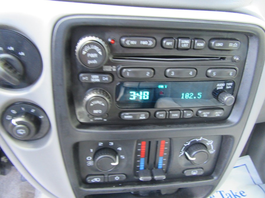 2006 Chevrolet TrailBlazer 4dr 4WD LS, available for sale in Little Ferry, New Jersey | Royalty Auto Sales. Little Ferry, New Jersey 2006 Chevrolet TrailBlazer 4dr 4WD LS, available for sale in Little Ferry, New Jersey | Royalty Auto Sales. Little Ferry, New Jersey