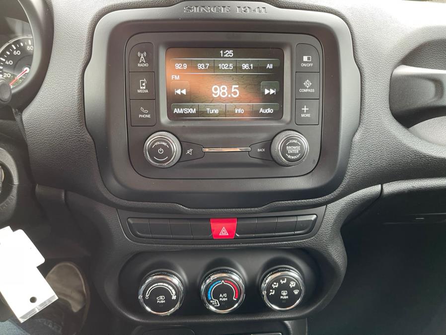 2015 Jeep Renegade 4WD 4dr Latitude, available for sale in Merrimack, New Hampshire | Merrimack Autosport. Merrimack, New Hampshire 2015 Jeep Renegade 4WD 4dr Latitude, available for sale in Merrimack, New Hampshire | Merrimack Autosport. Merrimack, New Hampshire