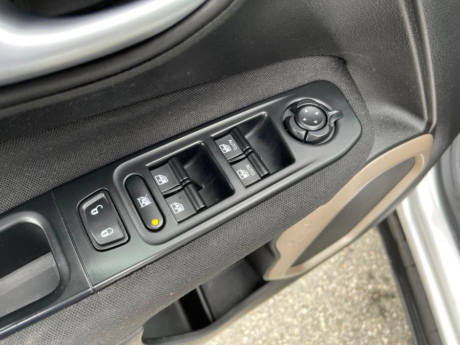 2015 Jeep Renegade 4WD 4dr Latitude, available for sale in Merrimack, New Hampshire | Merrimack Autosport. Merrimack, New Hampshire 2015 Jeep Renegade 4WD 4dr Latitude, available for sale in Merrimack, New Hampshire | Merrimack Autosport. Merrimack, New Hampshire