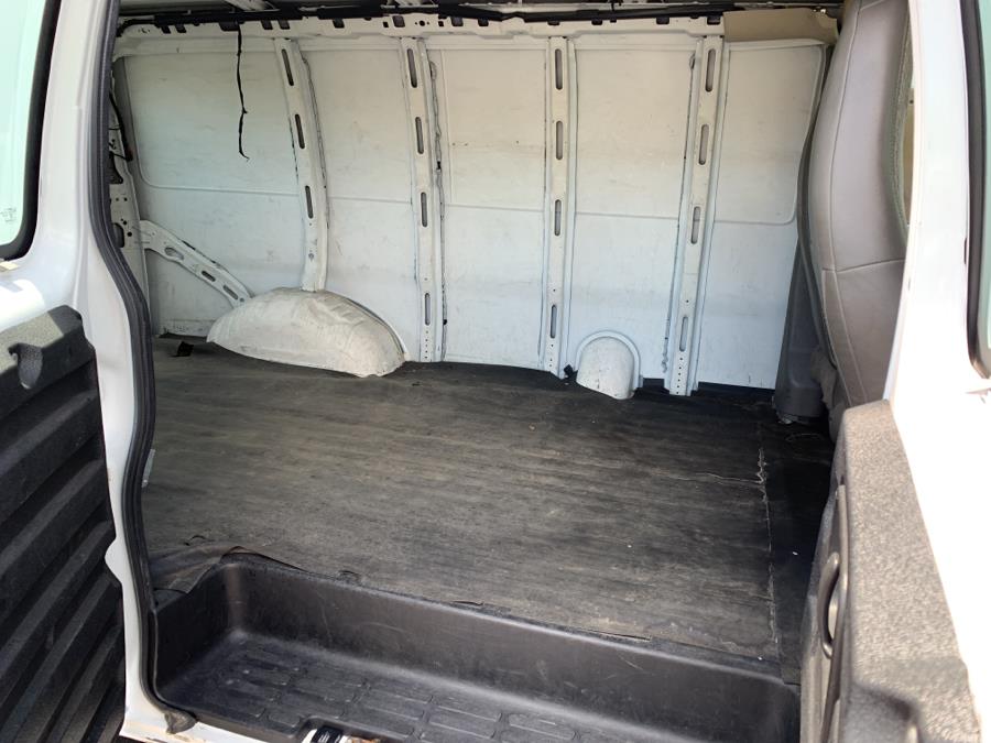 Used Chevrolet Express Cargo Van RWD 2500 135" 2017 | Dealertown Auto Wholesalers. Milford, Connecticut Used Chevrolet Express Cargo Van RWD 2500 135" 2017 | Dealertown Auto Wholesalers. Milford, Connecticut