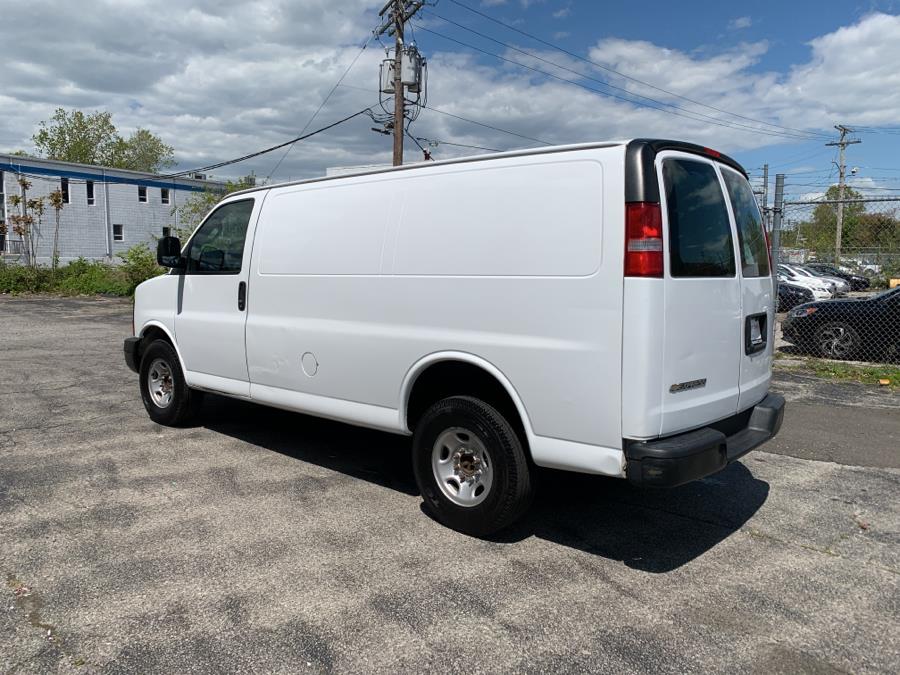 Used Chevrolet Express Cargo Van RWD 2500 135" 2017 | Dealertown Auto Wholesalers. Milford, Connecticut Used Chevrolet Express Cargo Van RWD 2500 135" 2017 | Dealertown Auto Wholesalers. Milford, Connecticut