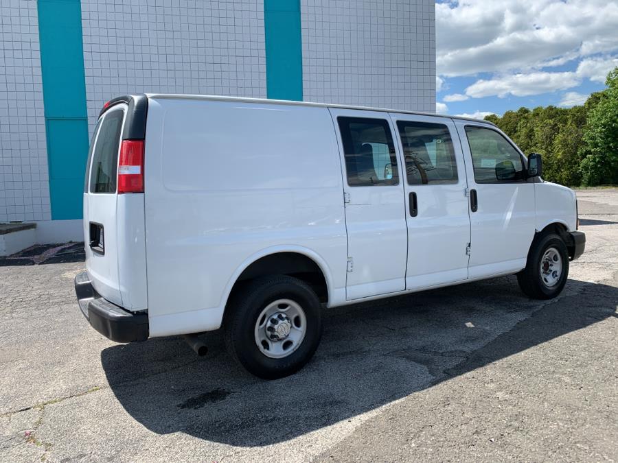 Used Chevrolet Express Cargo Van RWD 2500 135" 2017 | Dealertown Auto Wholesalers. Milford, Connecticut Used Chevrolet Express Cargo Van RWD 2500 135" 2017 | Dealertown Auto Wholesalers. Milford, Connecticut