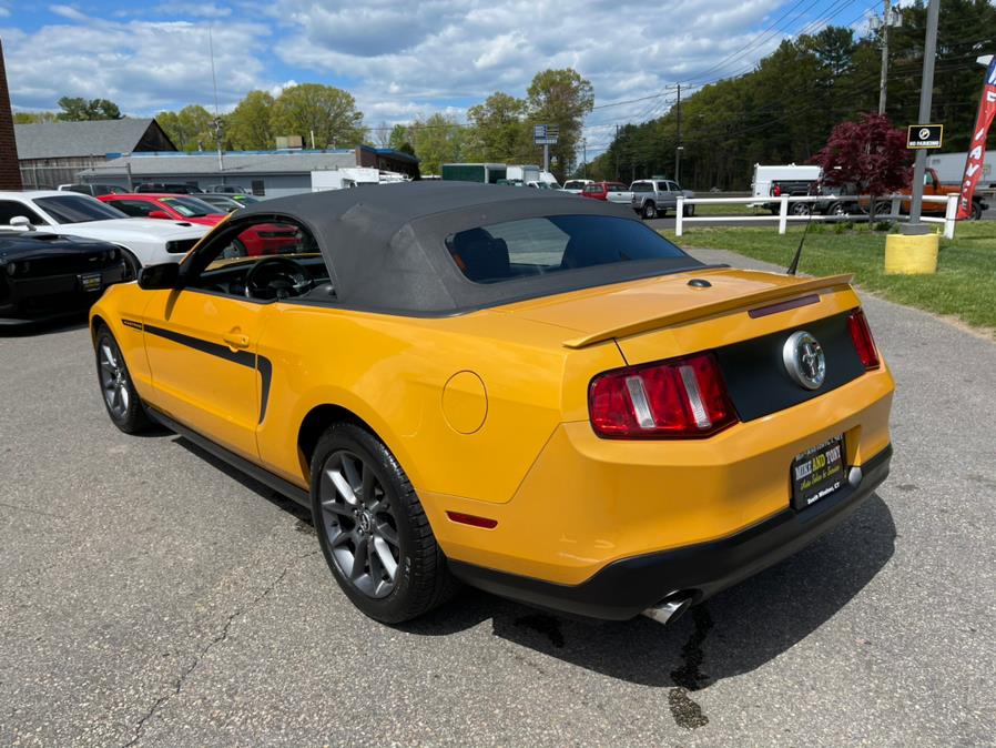 2012 Ford Mustang 2dr Conv V6 Premium, available for sale in South Windsor, Connecticut | Mike And Tony Auto Sales, Inc. South Windsor, Connecticut 2012 Ford Mustang 2dr Conv V6 Premium, available for sale in South Windsor, Connecticut | Mike And Tony Auto Sales, Inc. South Windsor, Connecticut