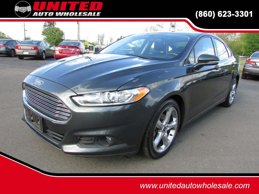 2015 Ford Fusion 4dr Sdn SE FWD, available for sale in East Windsor, Connecticut | United Auto Sales of E Windsor, Inc. East Windsor, Connecticut