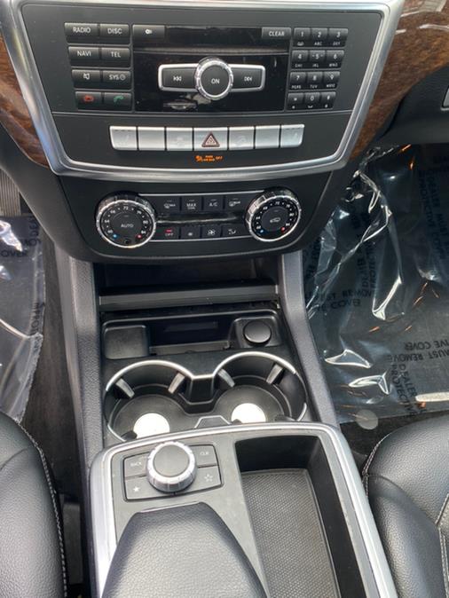 Used Mercedes-Benz M-Class 4MATIC 4dr ML 350 2012 | Lava Motors 2 Inc. Canton, Connecticut Used Mercedes-Benz M-Class 4MATIC 4dr ML 350 2012 | Lava Motors 2 Inc. Canton, Connecticut