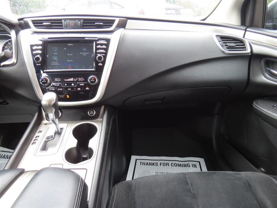 Used Nissan Murano SV AWD 4dr SUV 2017 | Lake City Exports Inc. Auburn, Maine Used Nissan Murano SV AWD 4dr SUV 2017 | Lake City Exports Inc. Auburn, Maine