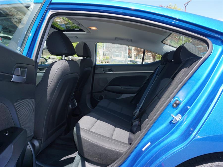 Used Hyundai Elantra SE 2017 | Autouse. Andover, Massachusetts Used Hyundai Elantra SE 2017 | Autouse. Andover, Massachusetts