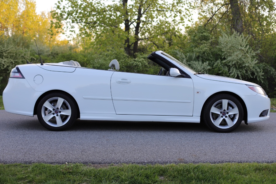 2010 Saab 9-3 2dr Conv FWD, available for sale in North Salem, New York | Meccanic Shop North Inc. North Salem, New York 2010 Saab 9-3 2dr Conv FWD, available for sale in North Salem, New York | Meccanic Shop North Inc. North Salem, New York