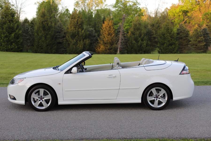 2010 Saab 9-3 2dr Conv FWD, available for sale in North Salem, New York | Meccanic Shop North Inc. North Salem, New York 2010 Saab 9-3 2dr Conv FWD, available for sale in North Salem, New York | Meccanic Shop North Inc. North Salem, New York