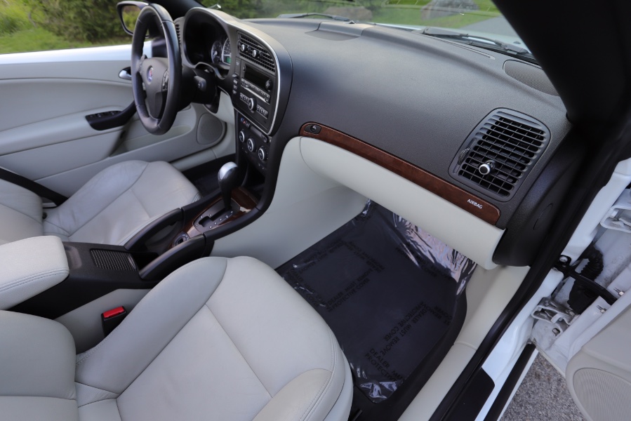 2010 Saab 9-3 2dr Conv FWD, available for sale in North Salem, New York | Meccanic Shop North Inc. North Salem, New York 2010 Saab 9-3 2dr Conv FWD, available for sale in North Salem, New York | Meccanic Shop North Inc. North Salem, New York