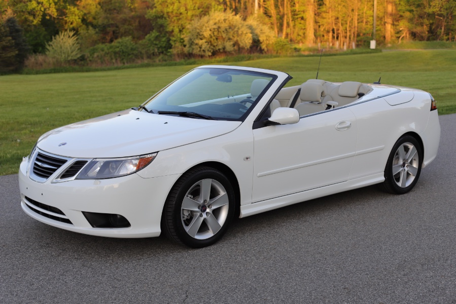 2010 Saab 9-3 2dr Conv FWD, available for sale in North Salem, New York | Meccanic Shop North Inc. North Salem, New York 2010 Saab 9-3 2dr Conv FWD, available for sale in North Salem, New York | Meccanic Shop North Inc. North Salem, New York