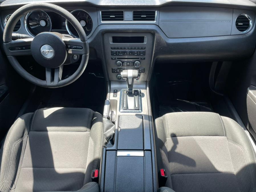 2010 Ford Mustang 2dr Cpe V6 Premium, available for sale in Corona, California | Green Light Auto. Corona, California 2010 Ford Mustang 2dr Cpe V6 Premium, available for sale in Corona, California | Green Light Auto. Corona, California