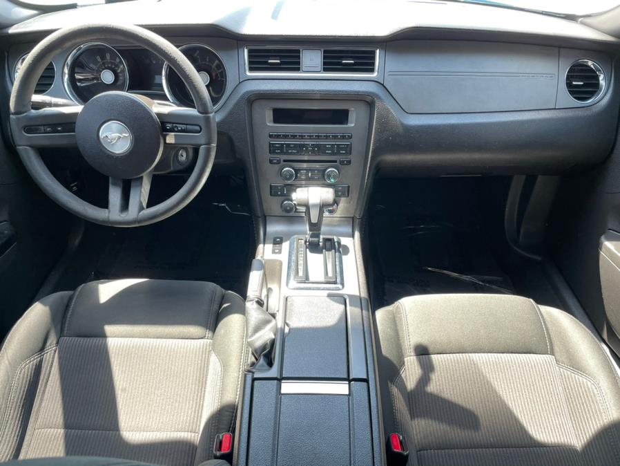 2010 Ford Mustang 2dr Cpe V6 Premium, available for sale in Corona, California | Green Light Auto. Corona, California 2010 Ford Mustang 2dr Cpe V6 Premium, available for sale in Corona, California | Green Light Auto. Corona, California