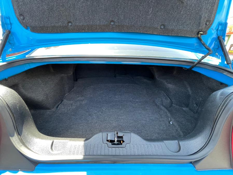 2010 Ford Mustang 2dr Cpe V6 Premium, available for sale in Corona, California | Green Light Auto. Corona, California 2010 Ford Mustang 2dr Cpe V6 Premium, available for sale in Corona, California | Green Light Auto. Corona, California