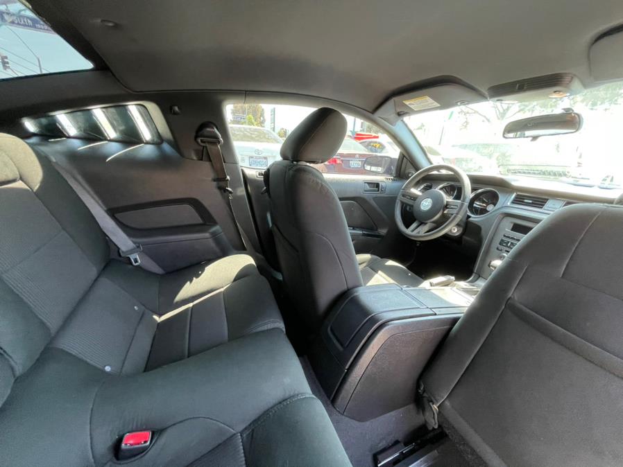 2010 Ford Mustang 2dr Cpe V6 Premium, available for sale in Corona, California | Green Light Auto. Corona, California 2010 Ford Mustang 2dr Cpe V6 Premium, available for sale in Corona, California | Green Light Auto. Corona, California