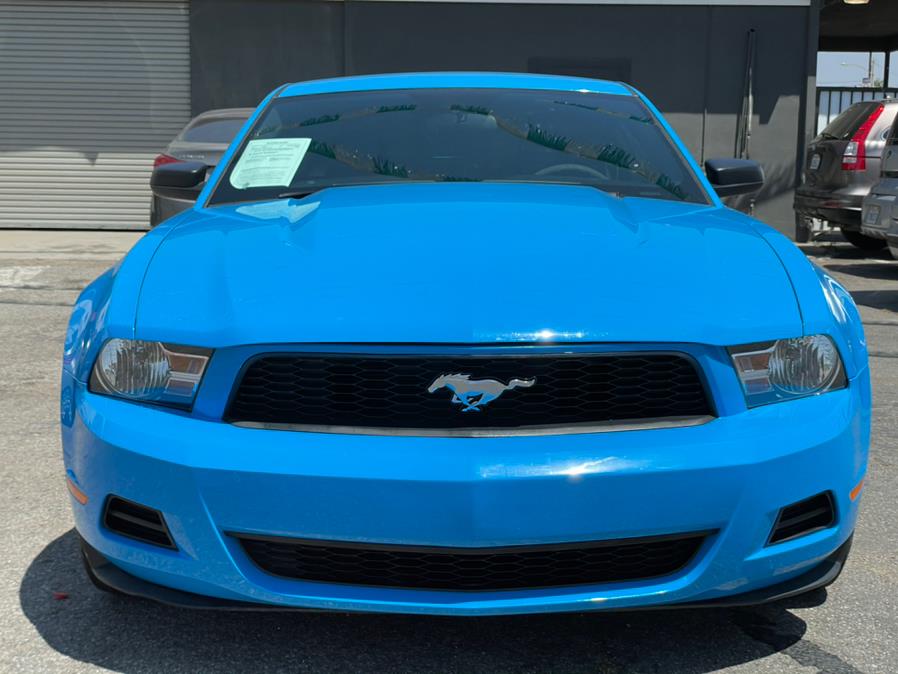 2010 Ford Mustang 2dr Cpe V6 Premium, available for sale in Corona, California | Green Light Auto. Corona, California 2010 Ford Mustang 2dr Cpe V6 Premium, available for sale in Corona, California | Green Light Auto. Corona, California