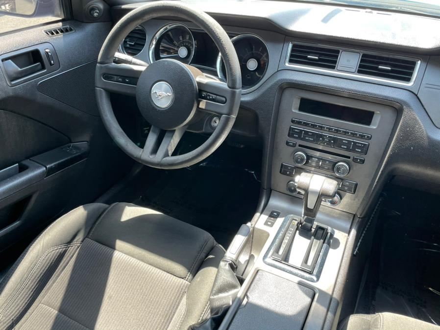 2010 Ford Mustang 2dr Cpe V6 Premium, available for sale in Corona, California | Green Light Auto. Corona, California 2010 Ford Mustang 2dr Cpe V6 Premium, available for sale in Corona, California | Green Light Auto. Corona, California