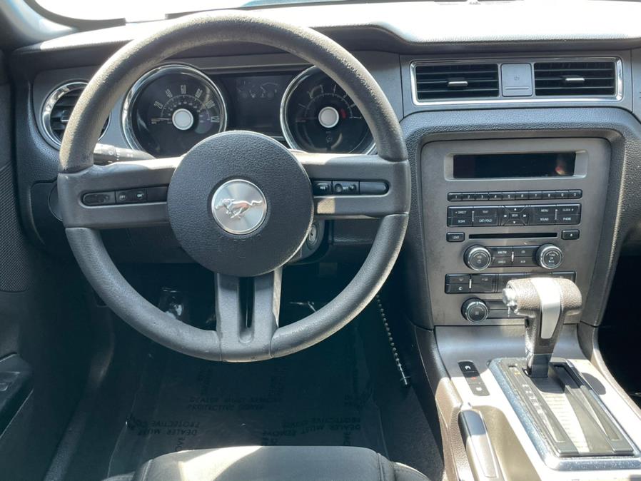 2010 Ford Mustang 2dr Cpe V6 Premium, available for sale in Corona, California | Green Light Auto. Corona, California 2010 Ford Mustang 2dr Cpe V6 Premium, available for sale in Corona, California | Green Light Auto. Corona, California