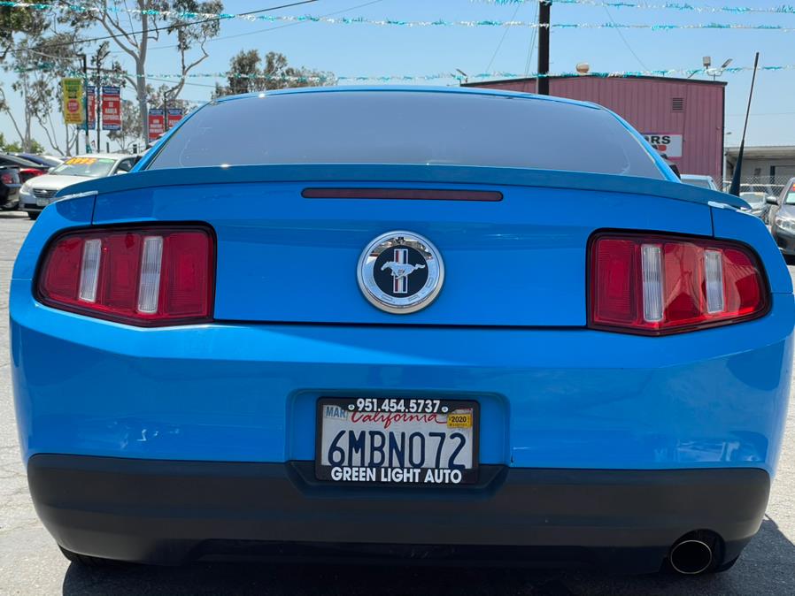2010 Ford Mustang 2dr Cpe V6 Premium, available for sale in Corona, California | Green Light Auto. Corona, California 2010 Ford Mustang 2dr Cpe V6 Premium, available for sale in Corona, California | Green Light Auto. Corona, California