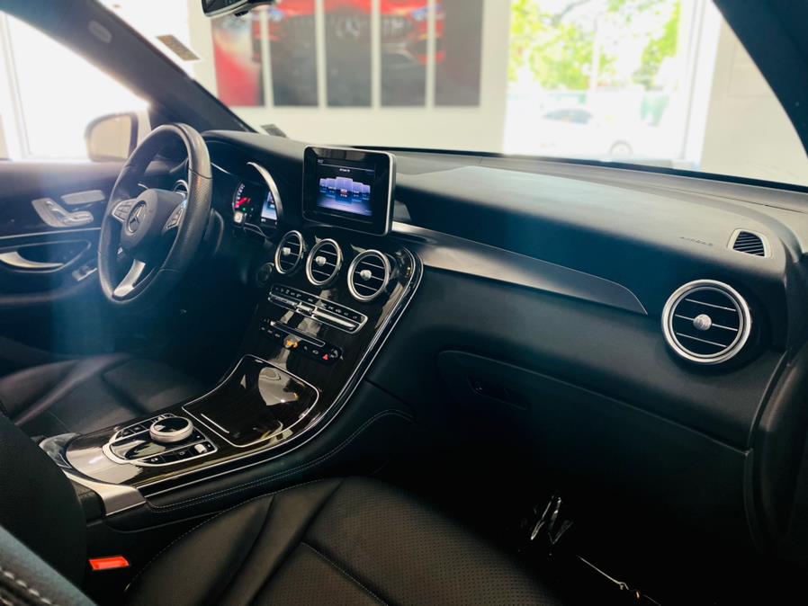 Used Mercedes-Benz GLC GLC 300 4MATIC SUV 2018 | Luxury Motor Club. Franklin Square, New York Used Mercedes-Benz GLC GLC 300 4MATIC SUV 2018 | Luxury Motor Club. Franklin Square, New York