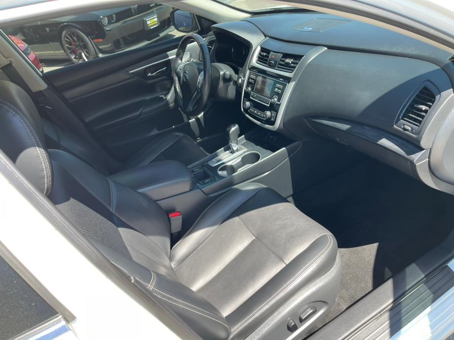 Used Nissan Altima 2.5 SL Sedan 2018 | Mike And Tony Auto Sales, Inc. South Windsor, Connecticut Used Nissan Altima 2.5 SL Sedan 2018 | Mike And Tony Auto Sales, Inc. South Windsor, Connecticut