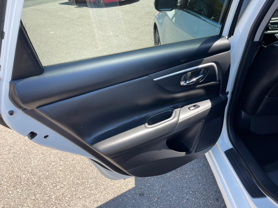 Used Nissan Altima 2.5 SL Sedan 2018 | Mike And Tony Auto Sales, Inc. South Windsor, Connecticut Used Nissan Altima 2.5 SL Sedan 2018 | Mike And Tony Auto Sales, Inc. South Windsor, Connecticut