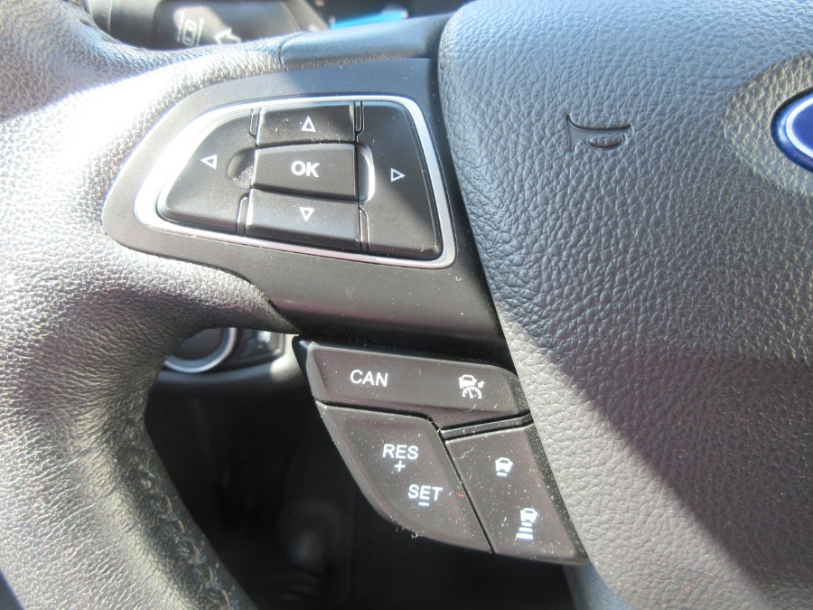 2018 Ford Escape Titanium 4WD, available for sale in Linden, New Jersey | Route 27 Auto Mall. Linden, New Jersey 2018 Ford Escape Titanium 4WD, available for sale in Linden, New Jersey | Route 27 Auto Mall. Linden, New Jersey