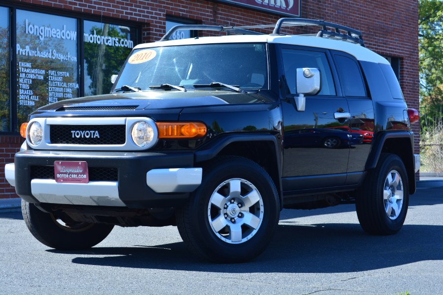 2010 Toyota FJ Cruiser 4WD 4dr Auto, available for sale in ENFIELD, Connecticut | Longmeadow Motor Cars. ENFIELD, Connecticut