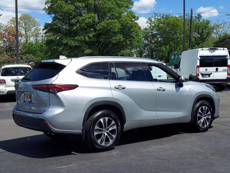 Used Toyota Highlander XLE 2020 | Car Revolution. Maple Shade, New Jersey Used Toyota Highlander XLE 2020 | Car Revolution. Maple Shade, New Jersey