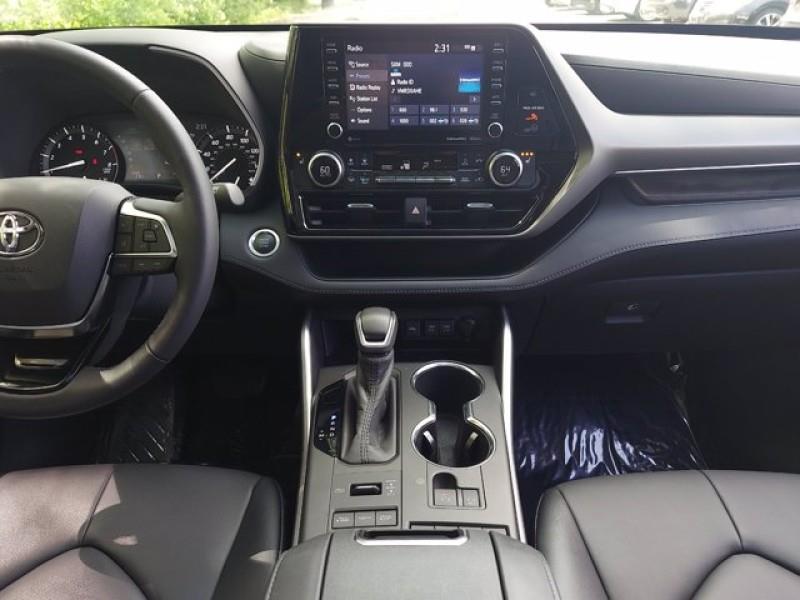 Used Toyota Highlander XLE 2020 | Car Revolution. Maple Shade, New Jersey Used Toyota Highlander XLE 2020 | Car Revolution. Maple Shade, New Jersey