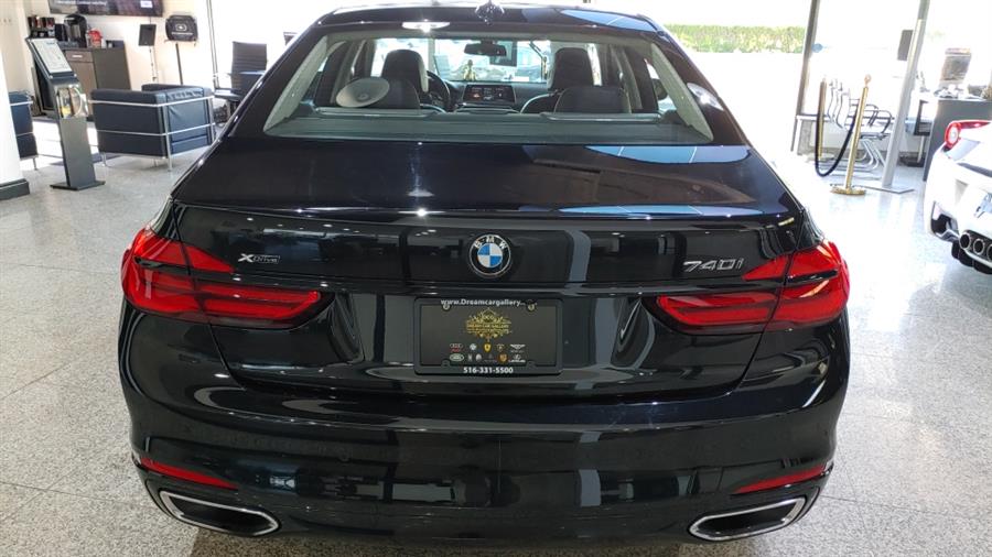 Used BMW 7 Series 740i xDrive Sedan 2018 | Dream Car Gallery. Woodbury, New York Used BMW 7 Series 740i xDrive Sedan 2018 | Dream Car Gallery. Woodbury, New York