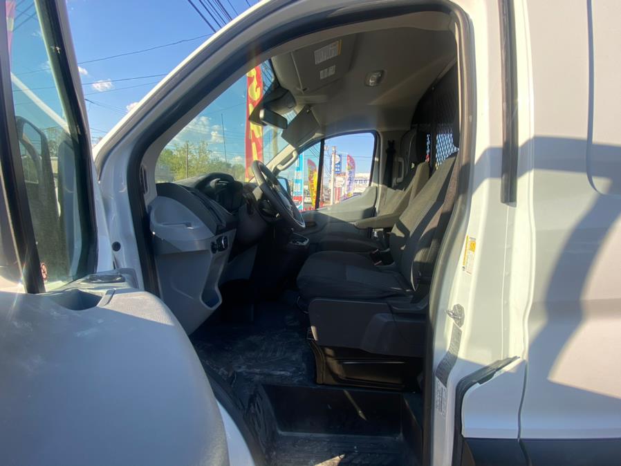 2019 Ford Transit Van T-250 130" Low Rf 9000 GVWR Swing-Out RH Dr, available for sale in Linden, New Jersey | Champion Auto Sales. Linden, New Jersey 2019 Ford Transit Van T-250 130" Low Rf 9000 GVWR Swing-Out RH Dr, available for sale in Linden, New Jersey | Champion Auto Sales. Linden, New Jersey