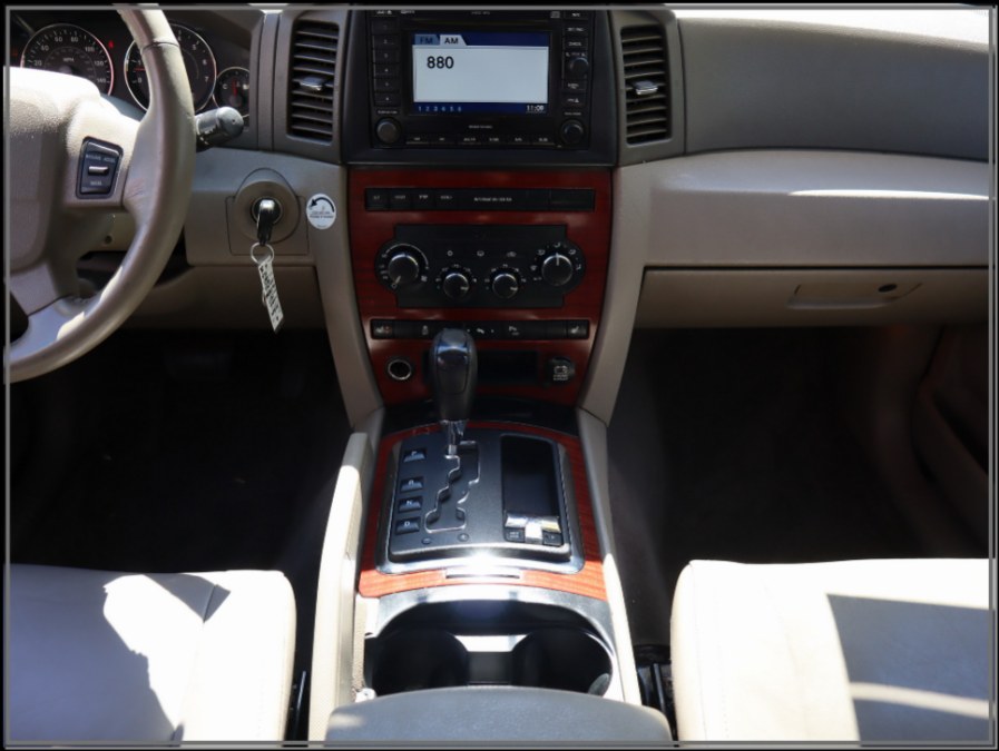 2006 Jeep Grand Cherokee 4dr Limited 4WD, available for sale in Huntington Station, New York | My Auto Inc.. Huntington Station, New York 2006 Jeep Grand Cherokee 4dr Limited 4WD, available for sale in Huntington Station, New York | My Auto Inc.. Huntington Station, New York
