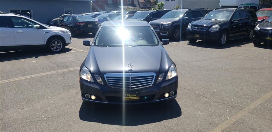 2011 Mercedes-Benz E-Class 4dr Sdn E 350 Luxury 4MATIC, available for sale in Little Ferry, New Jersey | Victoria Preowned Autos Inc. Little Ferry, New Jersey