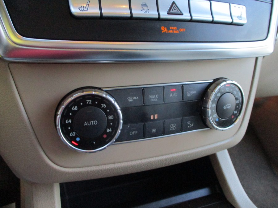 2013 Mercedes-Benz GL-Class 4MATIC 4dr GL 450, available for sale in Massapequa, New York | South Shore Auto Brokers & Sales. Massapequa, New York 2013 Mercedes-Benz GL-Class 4MATIC 4dr GL 450, available for sale in Massapequa, New York | South Shore Auto Brokers & Sales. Massapequa, New York