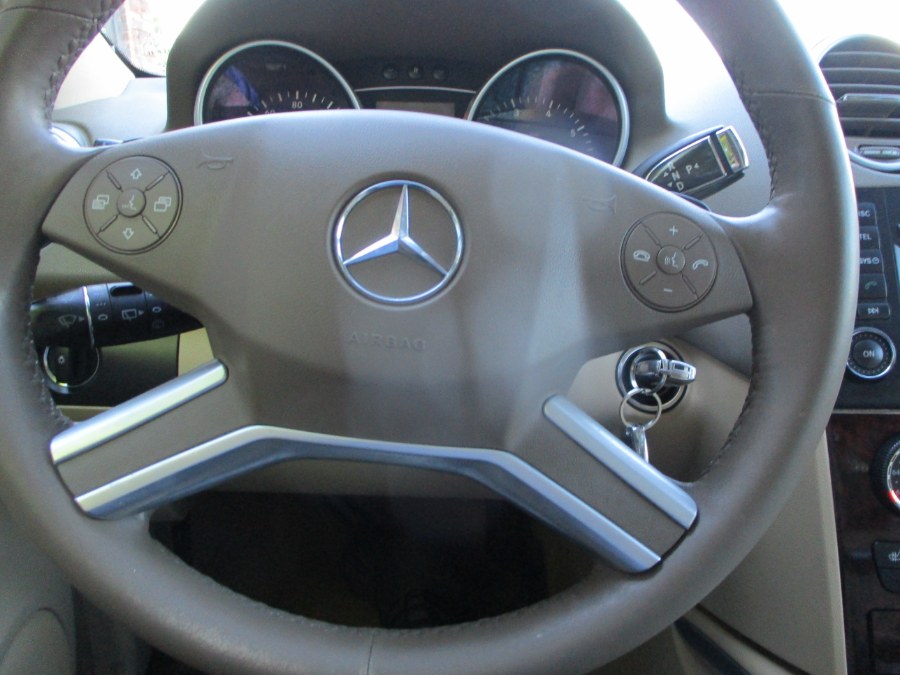 2011 Mercedes-Benz M-Class 4MATIC 4dr ML350, available for sale in Massapequa, New York | South Shore Auto Brokers & Sales. Massapequa, New York 2011 Mercedes-Benz M-Class 4MATIC 4dr ML350, available for sale in Massapequa, New York | South Shore Auto Brokers & Sales. Massapequa, New York