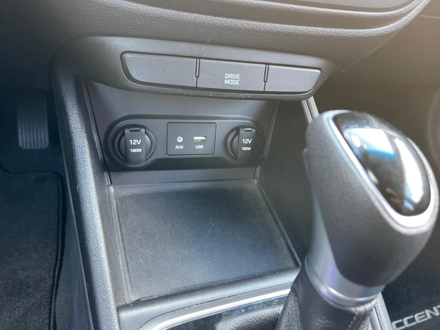 2018 Hyundai Accent SE Sedan Auto, available for sale in South Windsor, Connecticut | Mike And Tony Auto Sales, Inc. South Windsor, Connecticut 2018 Hyundai Accent SE Sedan Auto, available for sale in South Windsor, Connecticut | Mike And Tony Auto Sales, Inc. South Windsor, Connecticut