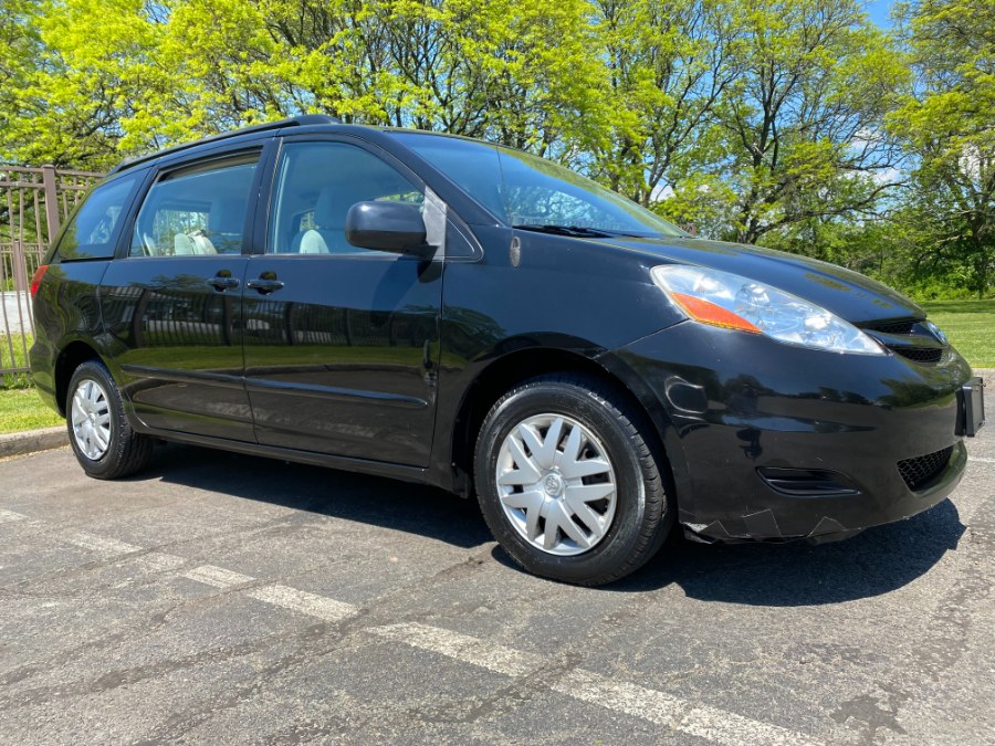 2008 Toyota Sienna 5dr 7-Pass Van CE FWD (Natl), available for sale in Lyndhurst, New Jersey | Cars With Deals. Lyndhurst, New Jersey