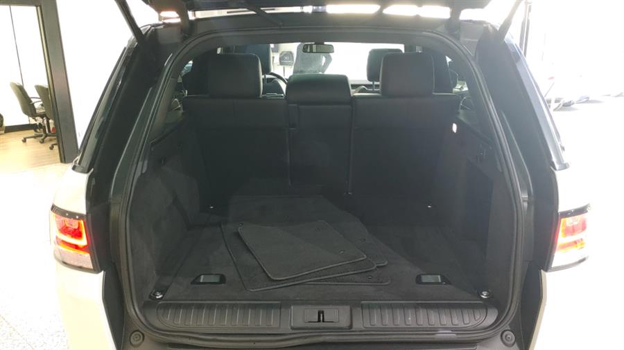 Used Land Rover Range Rover Sport 4WD 4dr V6 SE 2016 | Dream Car Gallery. Woodbury, New York Used Land Rover Range Rover Sport 4WD 4dr V6 SE 2016 | Dream Car Gallery. Woodbury, New York