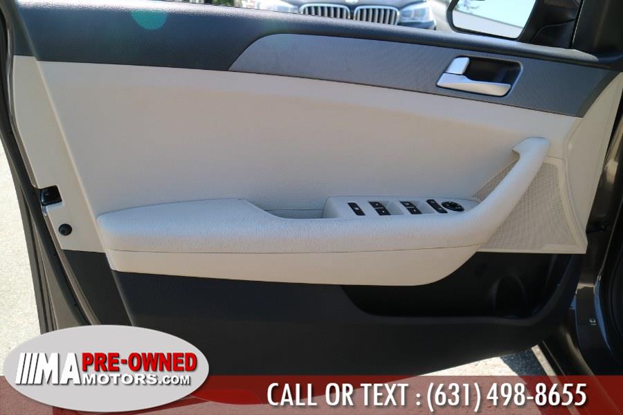 2016 Hyundai Sonata 4dr Sdn 2.4L SE, available for sale in Huntington Station, New York | M & A Motors. Huntington Station, New York 2016 Hyundai Sonata 4dr Sdn 2.4L SE, available for sale in Huntington Station, New York | M & A Motors. Huntington Station, New York