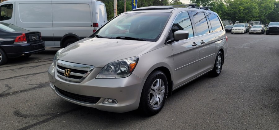 2006 Honda Odyssey 5dr Touring AT, available for sale in Bristol, Connecticut | Dealmax Motors LLC. Bristol, Connecticut